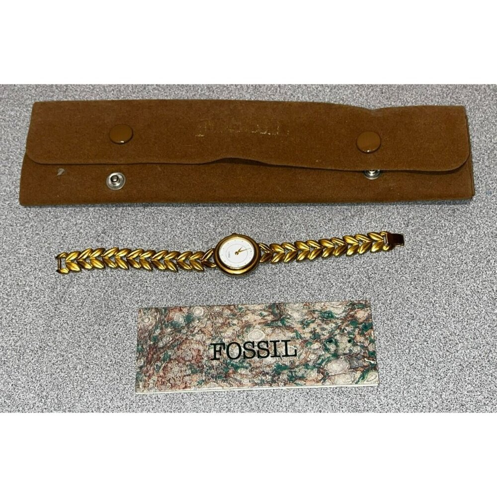 Fossil Women's Gold Quartz Wristwatch Analog with case and instructions